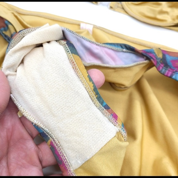 Vintage High Waisted Bikini Set - Picture 10 of 10